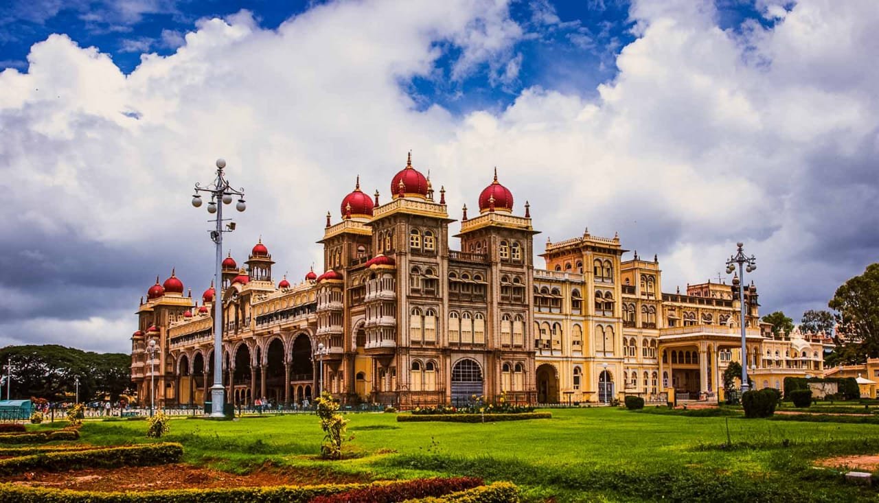 Bangalore - Mysore - Ooty – Coonoor